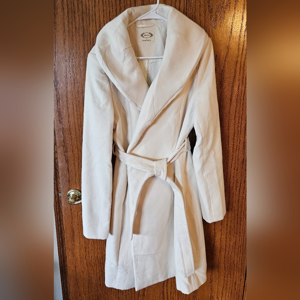 Mia Joy Women's Coat from Joyfolie - Picture 2 of 13